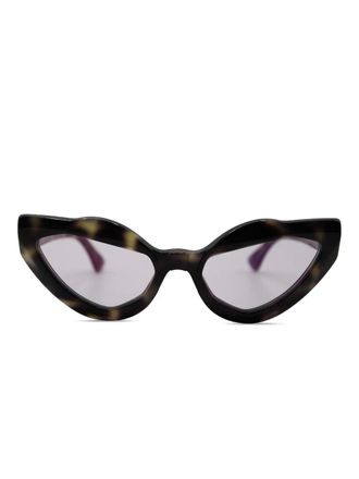 Kuboraum Mask Y8 zonnebril met cat-eye montuur - Bruin