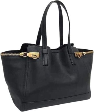 Ferragamo Pre-owned Handbags, female, Black, Size: ONE SIZE Pre-owned Leather shoulder-bags