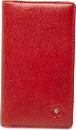 Chanel Red Color Leather Long Wallet (Bi-Fold) (Pre-Owned)