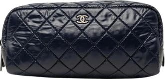 Chanel Pre-owned Clutches, female, Blue, Size: ONE SIZE Pre-owned Quilted Nylon Pouch