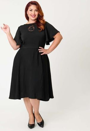 Unique Vintage Plus Size 1930s Swing Dress in Black Solid at Nordstrom, Size 2X