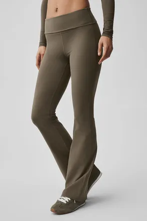 Alo Softsculpt Foldover Flare Legging in Olive Tree Green, Size: Medium