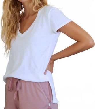 LVHR Nola V Neck T-Shirt In White