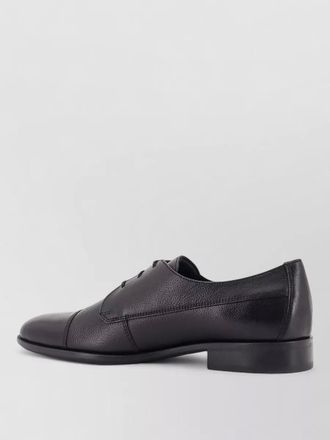 HUGO BOSS leather oxford shoes cap toe design