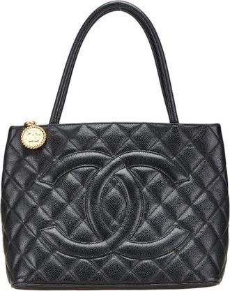 Chanel Black Grained Calfskin Tote Bag (Pre-Owned)