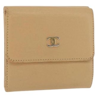 Chanel Pre-owned Wallets, female, Beige, Size: ONE SIZE Pre-owned Trifold Wallet