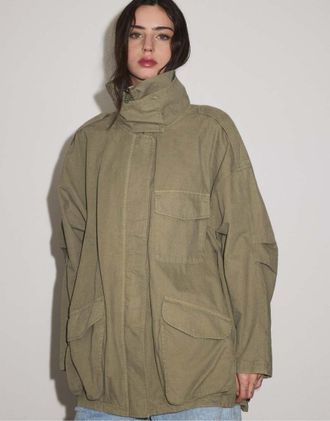 Stradivarius parka oversize con tasche in khaki-Verde