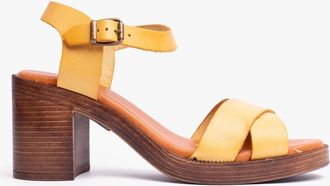 Hush Puppies Womens Hush Puppies GEORGIA Womens Sandals Yellow - Size: 5