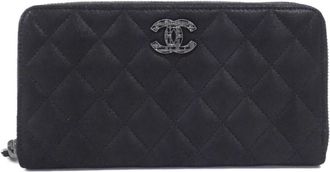 Chanel Black Leather Long Wallet (Bi-Fold) (Pre-Owned)