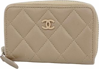 Chanel Grayish Leather Coin Purse/Coin Case (Pre-Owned)
