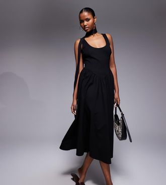 KAIIA Esclusiva Kaiia - Vestito lungo nero con scollo rotondo e vita scesa