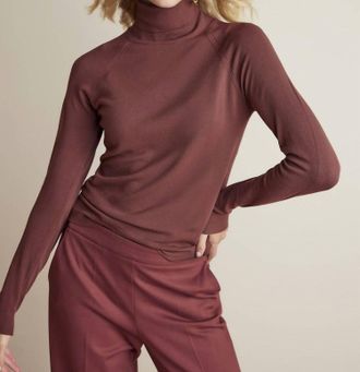 Summum Long Sleeve Turtleneck Top In Cherry
