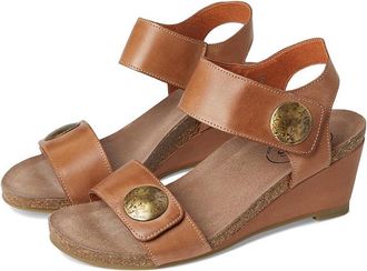 Taos Footwear Carousel 3 Womens Sandals Tan : EU 42 (US Womens 11-11.5) M, Leather