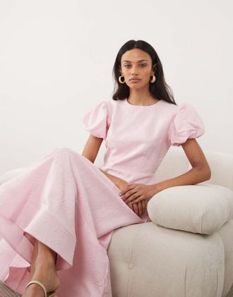 Sister Jane Sister Jane - Vestito midi rosa jacquard con maniche a sbuffo e fondo strutturato