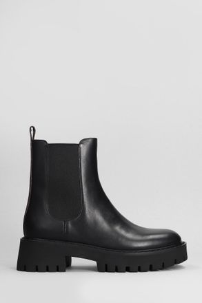 Michael Kors: Black Boots now up to −88% | Stylight