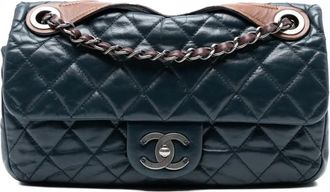Chanel 2010-2011 Medium Iridescent Calfskin In The Mix Flap shoulder bag - Blauw