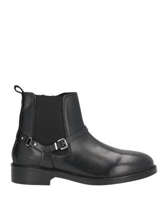 Emanuelle Vee SCHUHE - Stiefeletten auf YOOX.COM