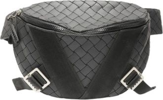 Bottega Veneta Pre-owned Belt Bags, female, Black, Size: ONE SIZE Pre-owned Intrecciato Shoulder Sling Bag