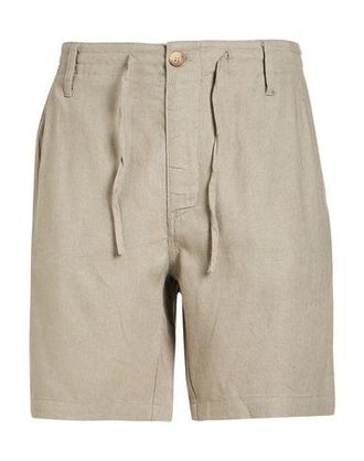 Guess BOTTOMWEAR - Shorts & Bermuda Shorts on YOOX.COM