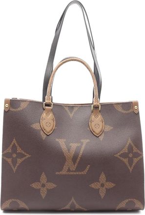Louis Vuitton Borsa a tracolla OnTheGo MM con monogramma Giant 2021-2025 - Marrone