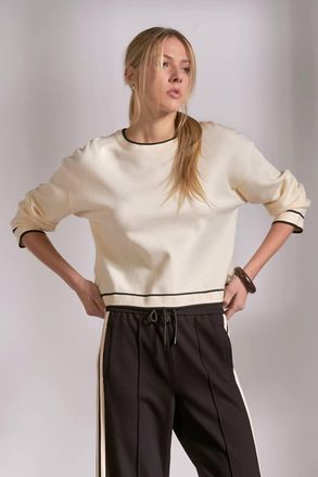 Elan Crew Neck Contrast Sweater In White