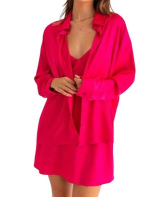 Le Lis Blanc Deux Shannon Long-Sleeves Satin Shirt In Fuchsia