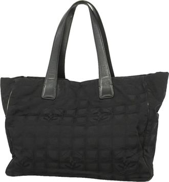 Chanel Black Nylon Tote Bag (Pre-Owned)