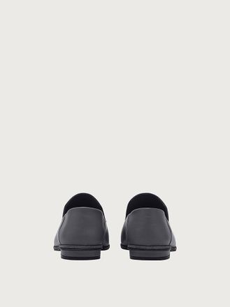 Ferragamo Logo-Plaque Leather Loafer - Black
