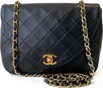 Chanel Vintage Lambskin Shoulder Bag with 24kt GPHW