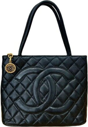 Chanel Black Leather Shoulder Bag Tote Bag (Pre-Owned)