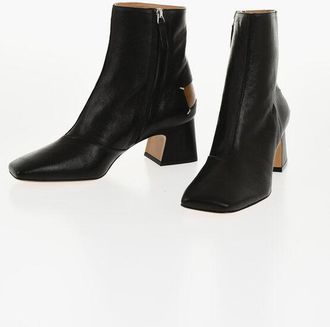 Maison Margiela MM22 Leather Ankle Boots with Squared Toe and Zip Closure He size 39
