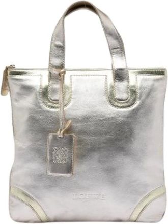 Loewe Pre-owned Tote Bags, female, Gray, Size: ONE SIZE Pre-owned Metallic Leather Tote