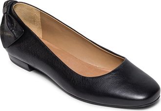 Bernardo Eloisa Flat in Black Tumbled Calf at Nordstrom Rack, Size 9.5