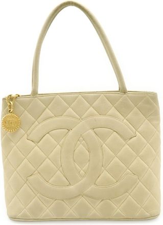 Chanel Black Ivory Grained Calfskin Shoulder Bag Tote Bag (Pre-Owned)