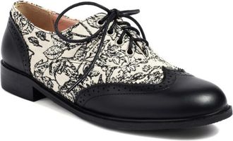 Generic Womens Oxford Shoes Lace Up Round Toe Low Block Heel Perforated Trim Smooth Panel Dress Shoes Comfortable for Fashion Party,Black,6.5 UK