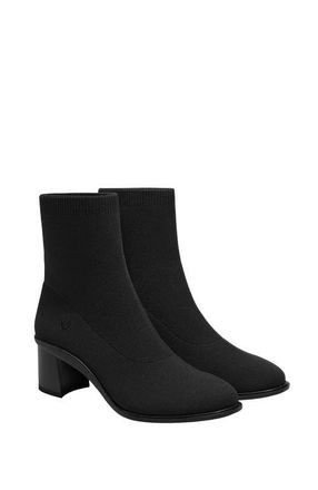 Vivaia Amanda Almond-Toe Running Heel Boots in Black at Nordstrom, Size 9