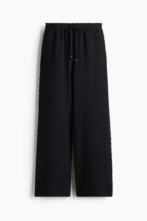 H&M Plumeti Drawstring Trousers in Black at Nordstrom, Size Xx-Small
