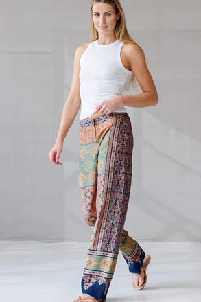 Go Silk Go Patio Pant In Saree Scarf Print