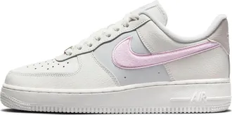 Nike (WMNS) Nike Air Force 1 07 Chenille Swoosh DQ0826-100