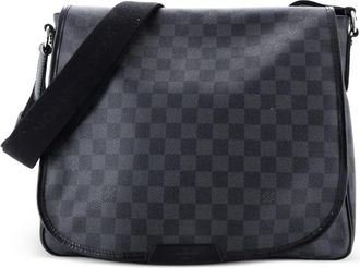 Louis Vuitton Daniel Messenger Bag Damier Graphite MM crossbody bag - Nero
