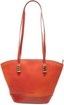 Loewe Pre-owned Tote Bags, female, Red, Size: ONE SIZE Pre-owned Leather Shoulder Bag