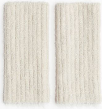 H&M Pulsw&auml;rmer aus Rippstrick - Beige