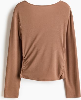 H&M Jerseyshirt mit Wasserfallausschnitt - Beige