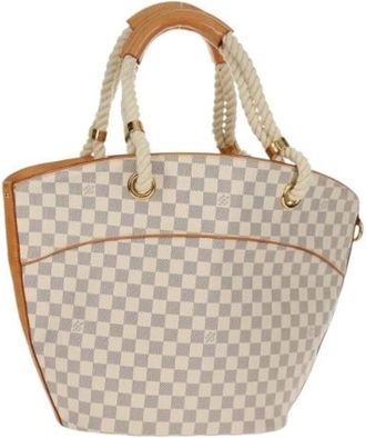 Louis Vuitton Pre-owned Handbags, female, White, Size: ONE SIZE Pre-owned Canvas Handbag