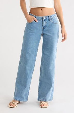 PacSun Zoe Low Rise Girlfriend Jeans in Light Indigo at Nordstrom, Size 25