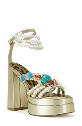 Azalea Wang Arleth Ankle Strap Platform Sandal in Gold at Nordstrom Rack, Size 7.5