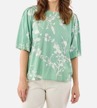 Jensen Printed Seersucker Blouse In Green