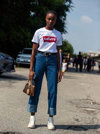 High rise, high style! Questi jeans dalla vita altissima sono la nostra nuova ossessione