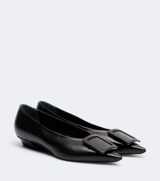 Roger Vivier Pointy leather ballet flats