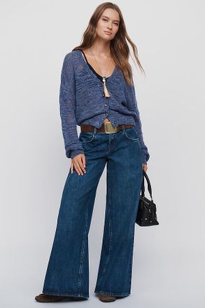 Pilcro Raver Low Rise Wide Leg Jeans